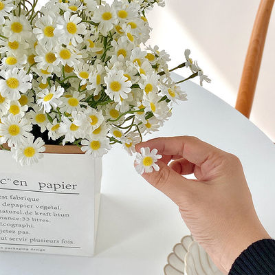 Un bon prix. Ins Chamomile Simulation Bouquet de fleurs Bouquet de fleurs en ligne