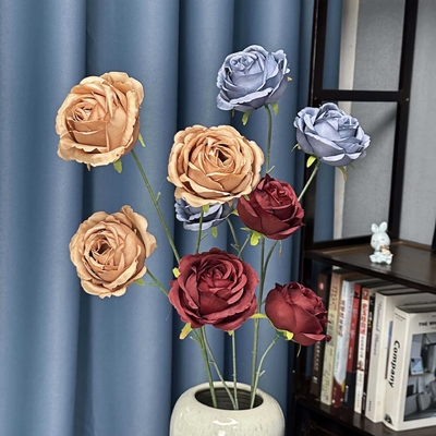 Un bon prix. Simulation de fleurs, 3 roses, décoration de mariage, décoration de bouquets faits à la main, faux ornement floral transfrontalier en ligne