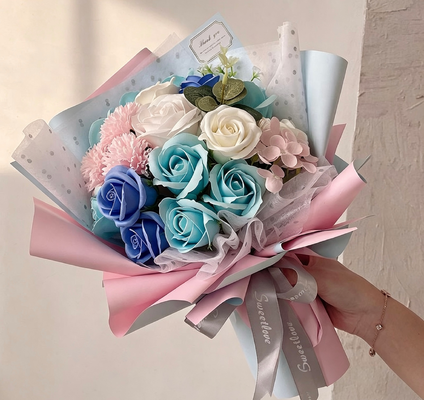 Un bon prix. Fleur de savon de la Saint-Valentin de la Fête de la Mère Bouquet de rose de savon à noix de caillé en ligne