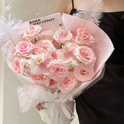 Un bon prix. Bouquet de fleurs de savon de luxe fait à la main, mélange de roses, tournesol, magnolia, modèle de fleur artificielle en polyester, bouquet cadeau moderne pour anniversaire, mariage, décoration de vacances, Saint-Valentin en ligne