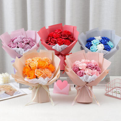 Un bon prix. Bouquets de fleurs de savon à vendre pour la fête des mères cadeau de la Saint-Valentin en ligne