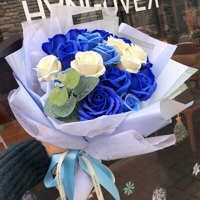 Un bon prix. Beau cadeau pratique Bouquet de mariage recyclable Fleur décoration de la maison Sabon artificiel Rose Bouquet cadeau de la Saint-Valentin en ligne