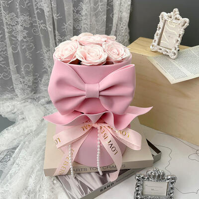 Un bon prix. Bouquet de fleurs de savon parfumé romantique et rêveur Bowknot Pack Multi-Festival Rose artificielle / Tulipe / Cadeau de tournesol en ligne