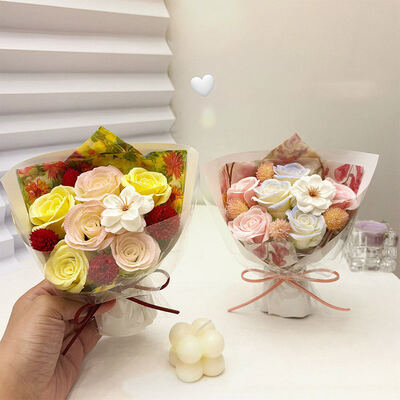 Un bon prix. Bouquet de roses en savon naturel, le plus vendu, pour noël et la saint-valentin, parfait pour les anniversaires et les mariages en ligne