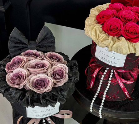 Un bon prix. Fête des Mères Rose Sabon Fleurs Bouquet Cadeau en Boîte Rouge Sabon Rose pour le jour de la Saint-Valentin Cadeau en ligne