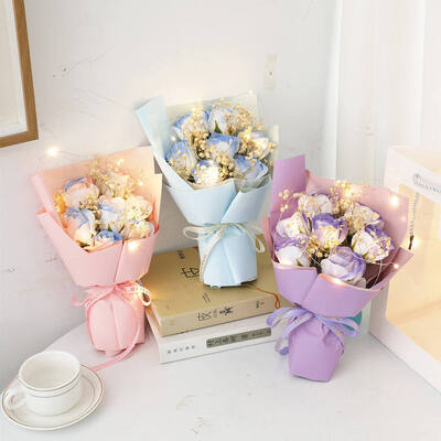 Un bon prix. Journée de la femme Créatif étoilé Gypsophila Rose Sabon Bouquet de fleurs 20 cm Enveloppé en mini-fleurs en couleur pour les cadeaux de plusieurs festivals en ligne