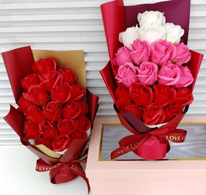 Un bon prix. Bouquet de fleurs de rose de savon Boîte cadeau avec carte de message Fête des mères Femmes Saint-Valentin Anniversaire de mariage en ligne
