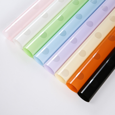 Un bon prix. Feuille de plastique épaisse transparente creusée de Wrapping Paper 0.035mm de fleuriste d'OPP en ligne