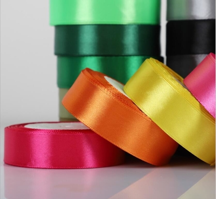 Un bon prix. Double ruban dégrossi de satin de 5cm en ligne