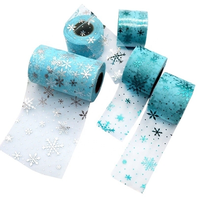 Un bon prix. Tissu bleu 15.2cm de Tulle Rolls d'organza de polyester de modèle de flocon de neige en ligne