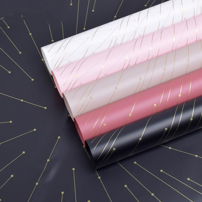 Bon prix Fleuriste de papier et de plastique Wrapping Paper pour des approvisionnements d'emballage cadeau en ligne